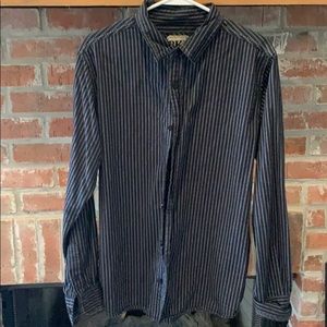 BKE long sleeve black Large button down
